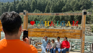 पहलगाम अटैक की बरसी आज: कश्मीर में सख्ती, पर्यटन स्थलों से LOC तक चौकसी बढ़ी