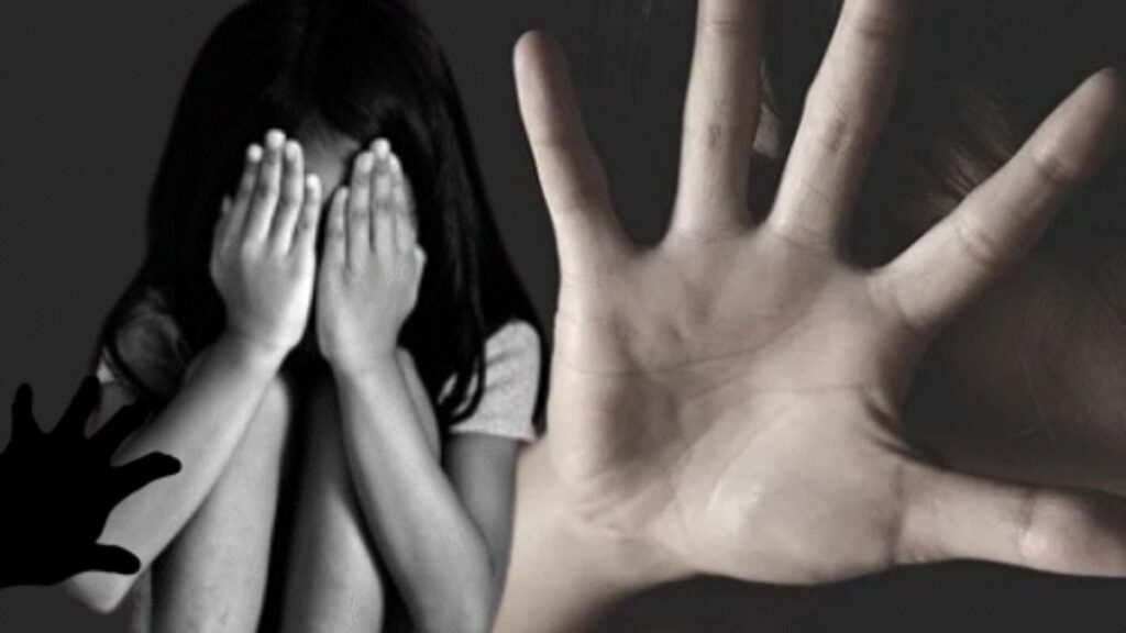 कामकाजी माता-पिता सावधान! लखनऊ में जिसे सौंपी थी 4 साल की बेटी की जिम्मेदारी, वही वैन चालक निकला दरिंदा; पॉक्सो एक्ट में धरा गया गिरीश मिश्रा